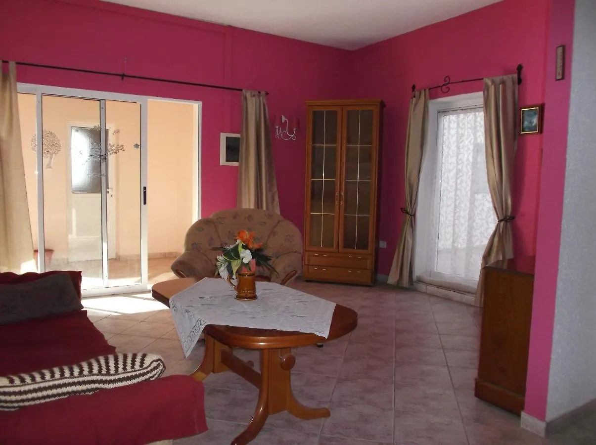 Apartments Vista Montana Roja Atogo